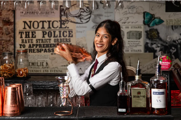 where is the best classy luxury date night cocktail bar in Brighton